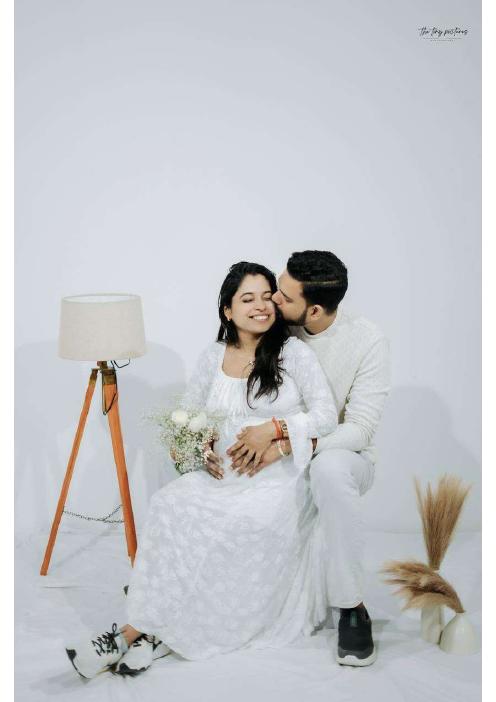 Maternity — Raj Photo In